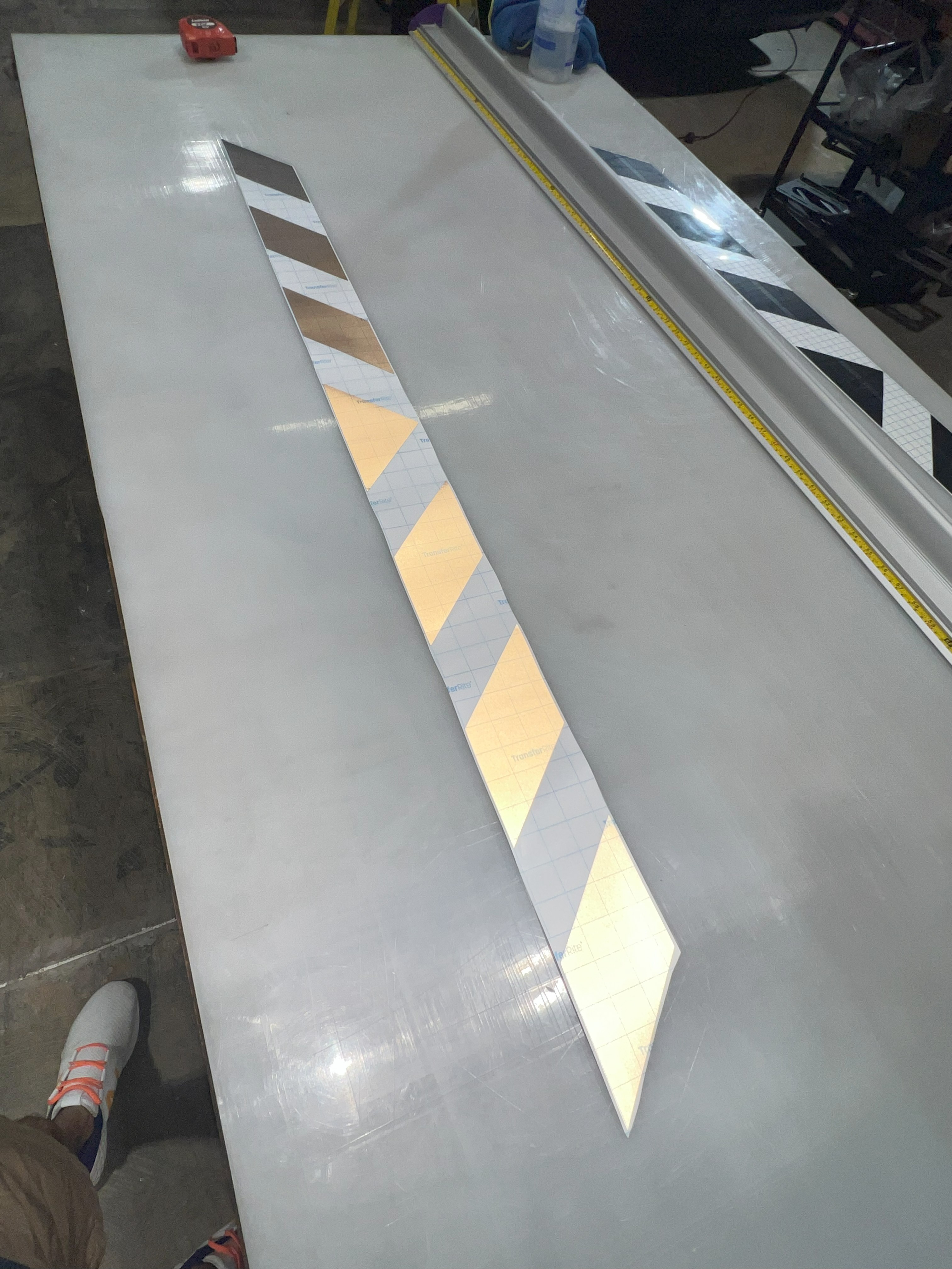 Reflective Chevron Vinyl Decal Panel 3.5”x 53” - Dodge Durango (RED/WHITE/BLACK) - Image 7