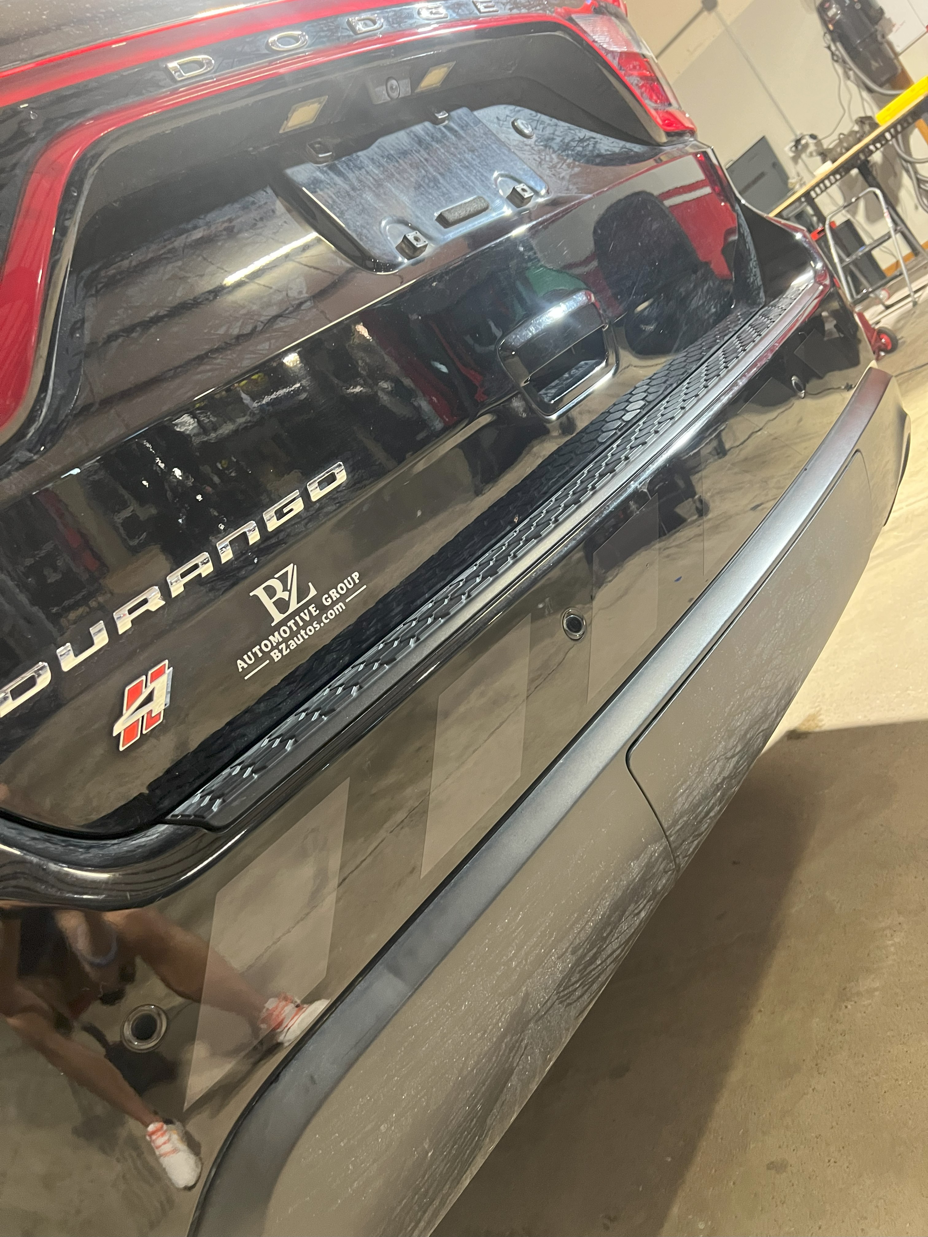 Reflective Chevron Vinyl Decal Panel 3.5”x 53” - Dodge Durango (RED/WHITE/BLACK) - Image 3